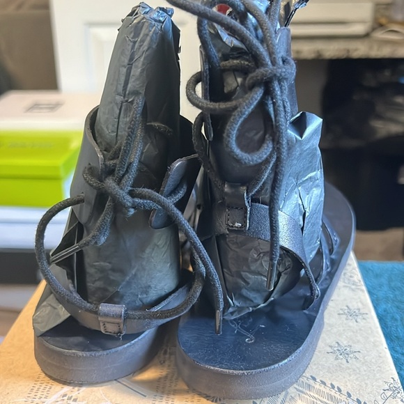 Free People - Thong Sandals - Picture 3 of 6